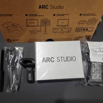 IK Multimedia ARC Studio Advanced Room Correction System (With under desk mount)2025 image 3