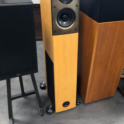 Audio Physic Virgo 25 Loudspeakers (Oak Finish) image 3