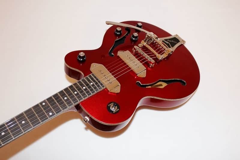 Epiphone Limited Edition Wildkat Royale Red Electric Guitar w