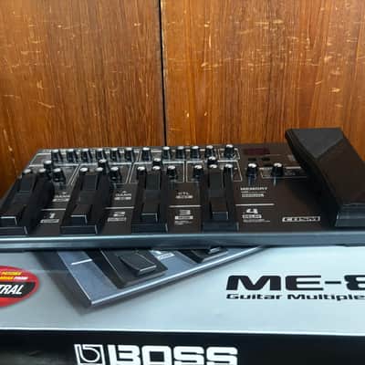 Boss ME-80 Guitar Multi-Effects Pedal w/ box power supply image 8