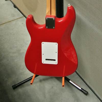 Squier Stratocaster (Gary Hoey Signature) 1995 Red image 2