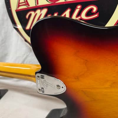 Fender American Vintage ‘72 1972 Telecaster Custom Guitar 2012 - 3-Color Sunburst / Maple neck image 11