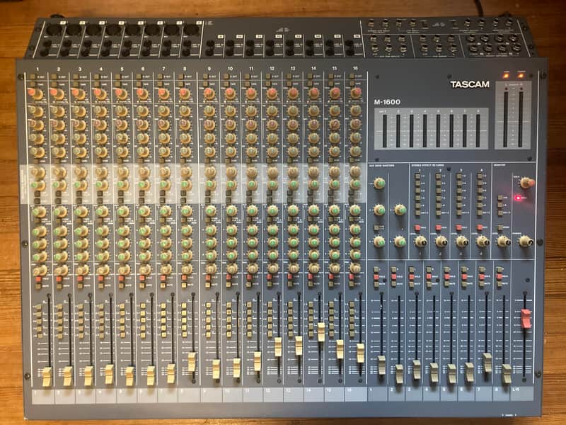 TASCAM M-1600 24 Channel Mixer | Reverb