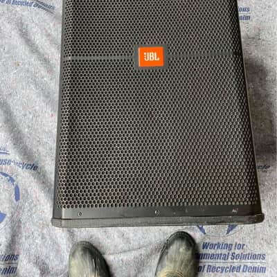 JBL SRX 715 GREAT CONDITION W/ Padded Covers and 3 way cables -Stands image 5