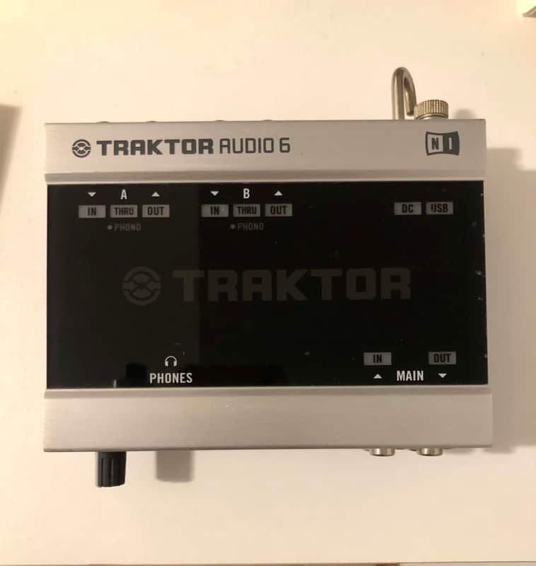 Traktor Audio 6 Native Instruments USB Audio Interface image 1