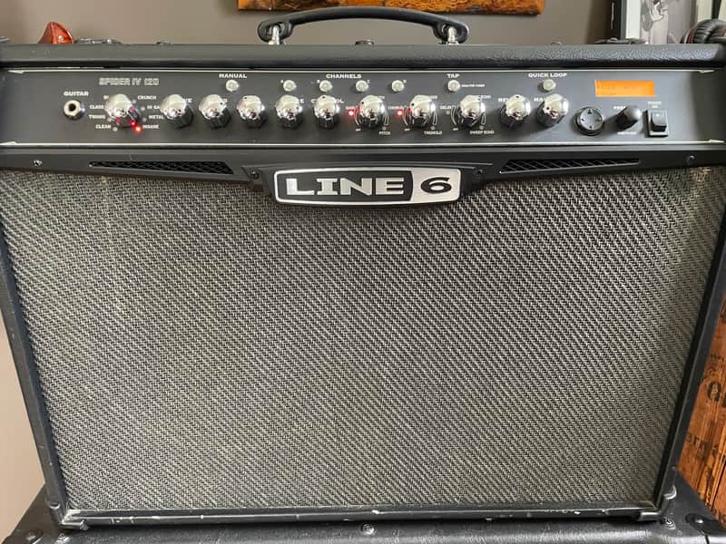 Line 6 Spider IV 120 120-Watt 2x10" Stereo Digital Modeling Guitar Combo 2009 - 2016 - Black with pedalboard image 1