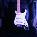 Squier II Standard Stratocaster HSS with Maple Fretboard (Made in Korea) 1989 - 1992 - Black