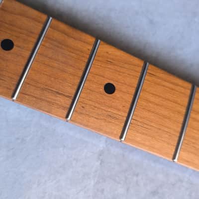 Roasted Flamed Maple Neck - 22 Frets image 5