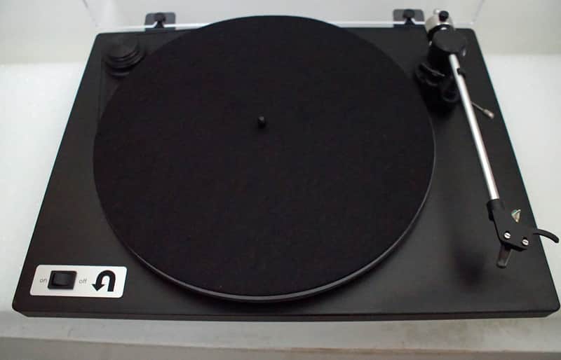 U-Turn Orbit Turntable with Ortofon OM 5E Cartridge 2016 - Black