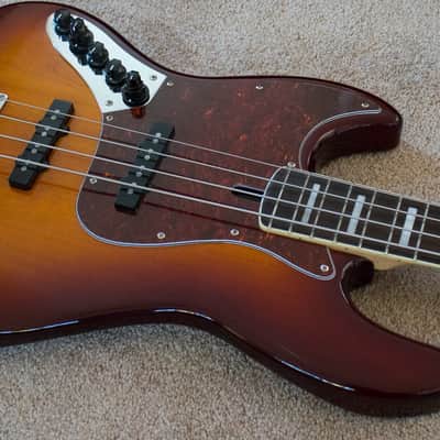 Sire LEFT-HANDED Marcus Miller v7 4-string TS image 3