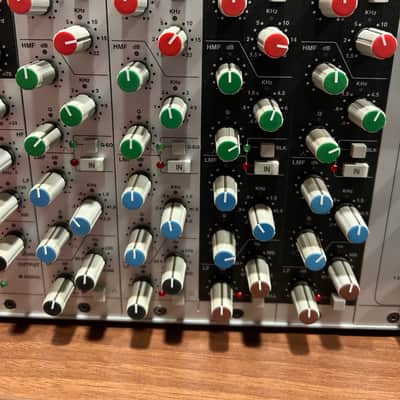 SSL X-Rack (2x VHD Input Module XR627, 2x EQ Module (xr625), 2x EQ Module (xr425), Stereo Bus Compressor Module (xr626)) image 6