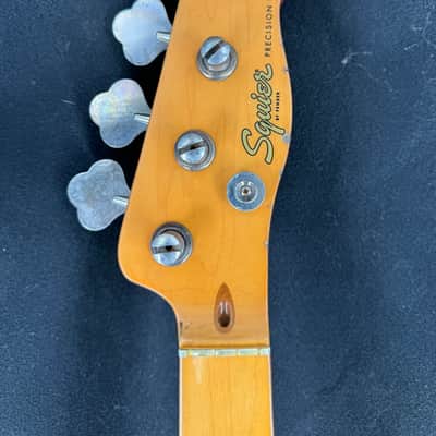 Fender Squier Relic Classic Vibe 50’s P Bass Vintage White image 5