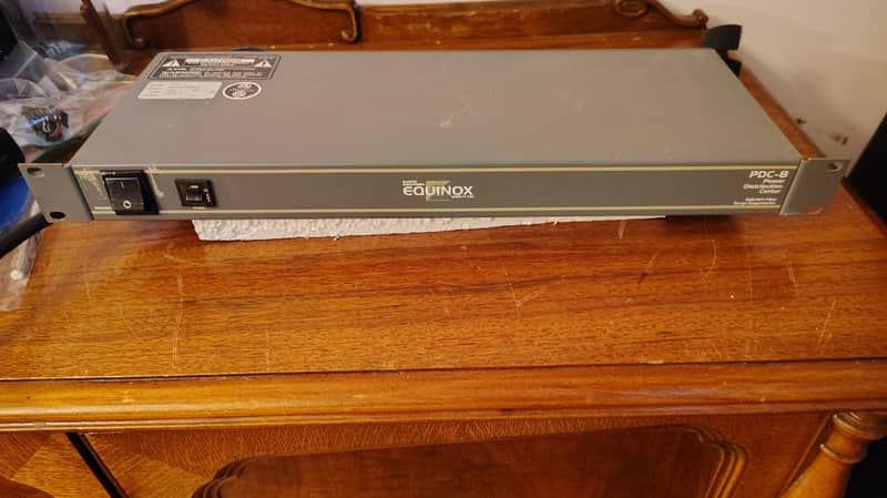 Equinox PDC-8 power distribution center in very good condition - 2000's image 1