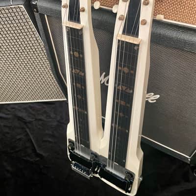 Supro/Valco Comet Double Neck 6/6-String Lap Steel 1956 white w/ supro amp image 3