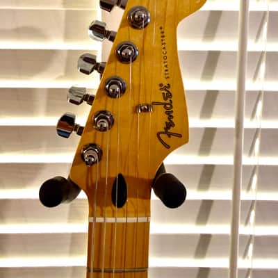 Fender Player Stratocaster 2021 - Polar White image 4