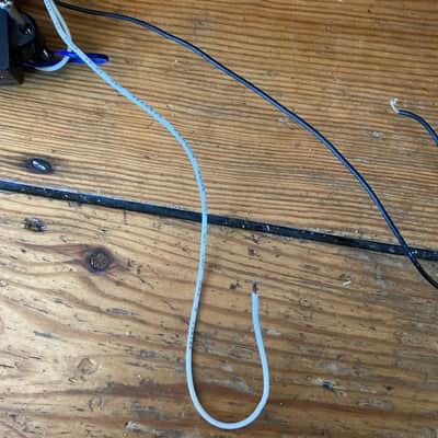 1990s Vintage (Brand) V4 Precision P Bass Guitar Pickups Korea 10.7 K image 2