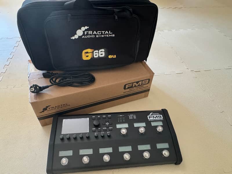 Fractal Audio FM9 Mark II Amp Modeler / FX Processor 2024 - Present - Black image 1
