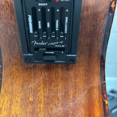 Fender GB41SCE Acoustic Bass Guitar, Natural image 7
