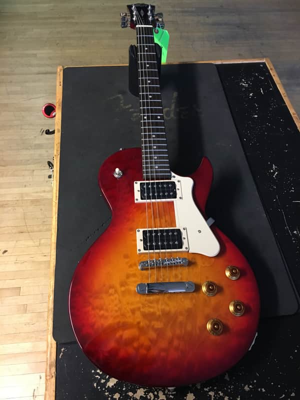 Cort CR100 Singlecut Cherry Sunburst image 1