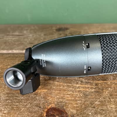 Shure BETA 27 Supercardioid Condenser Microphone 2010 - Present - Black image 3
