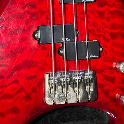 B.C. Rich Beast Bass Red With case image 5