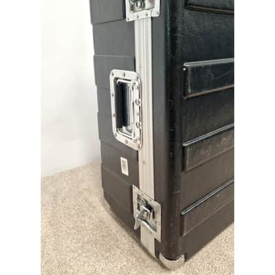 Gator Wheeled Flight Case - Flight Cases - Black - Excellent image 3