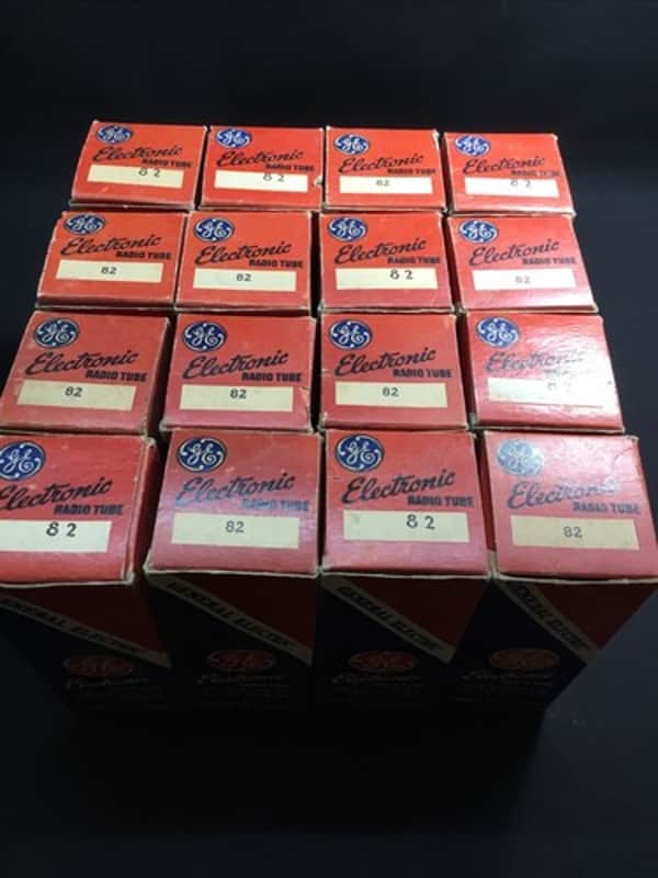 NOS NIB GE # 82 Rectifier RADIO / Amp VACUUM TUBES **PRICE PER TUBE ** 12.7833 image 1