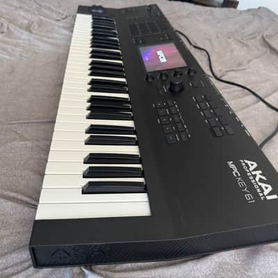 Akai MPC Key 61 - 1TB SSD pre-installed! image 3