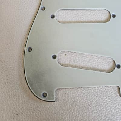 Fender Stratocaster Aged Relic 3 ply Pickguard Mint Green, 62  59-62 image 4