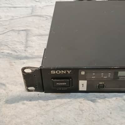 Sony WRR-840 Diversity Tuner image 2