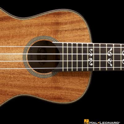 Hal Leonard Ukulele Method Book 1 Plus Chord Finder image 1