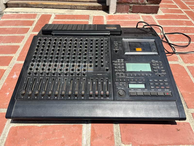 TASCAM MidiStudio 688 8-Track Cassette Recorder 1990s - Black image 1