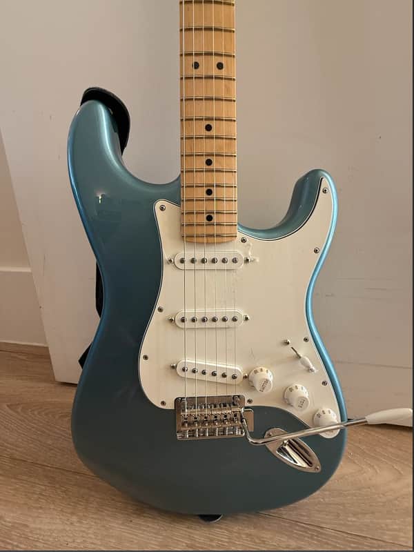 Fender Player II Stratocaster – SSS configuration. image 1