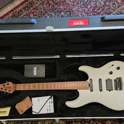 Ernie Ball Music Man Luke III Roasted Maple Fretboard ~2020 - Butter Cream image 4