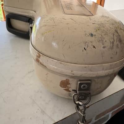 selmer flight case for alto saxophone image 9