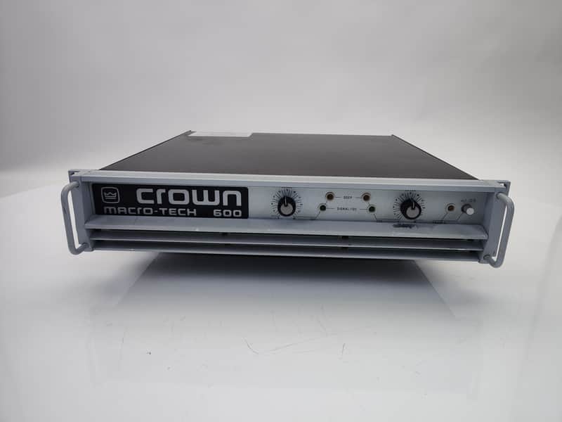 Crown Macro-Tecs 600 power amp 2000's - Silver Black imagen 1