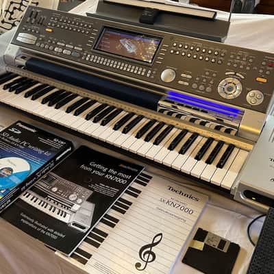 Technics SX-KN7000 + 4 wave expansion boards & footpedals image 3