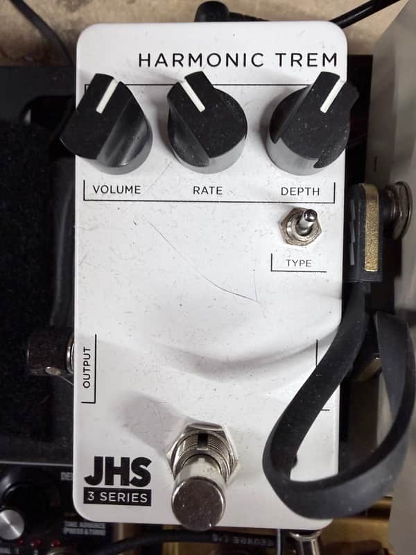 JHS 3 Series Harmonic Trem