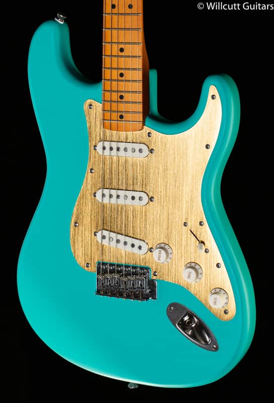 Squier 40th Anniversary Stratocaster Vintage Edition Maple Fingerboard Satin Sea Foam Green (435) image 1