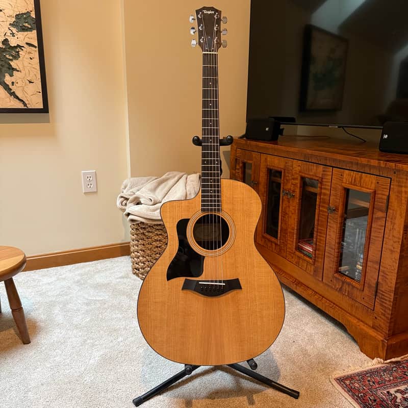 Taylor 114ce