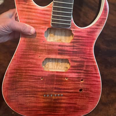 Lumiaalto Guitars S-style image 2