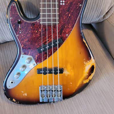 Sandberg Sandberg California II Umbo 4 string Tobacco Sunburst Left Hand s-n 17880 2016 - 3 Tone Burst Hard Core Aged image 2