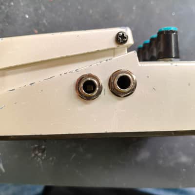 Boss DD-5 Digital Delay Hi-Cut 'Analogue' switch Mod with tap tempo pedal- White image 7