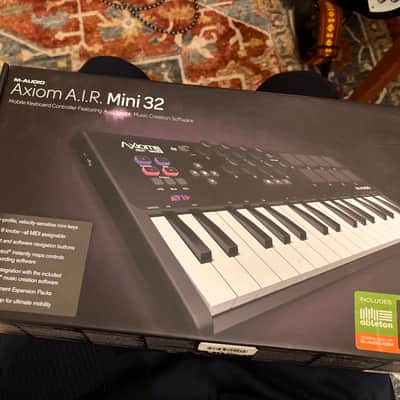 M-Audio Axiom Air Mini 32 Key USB MIDI Keyboard Controller 2010s - Black image 2