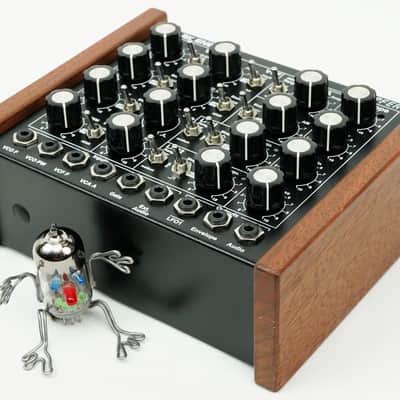 Doepfer Dark Energy MK2 Analog Synthesizer Desktop + Top Zustand + Garantie image 9