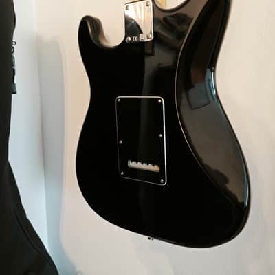 Fender American Special Stratocaster HSS image 5