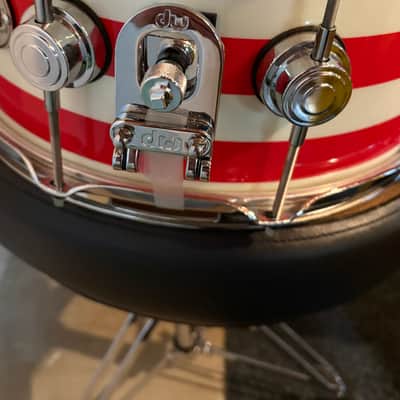 DW 14" x 7" Collector's Series Pure Maple Snare Drum - D.C. Flag Lacquer With Chrome Hardware - Washington D.C. Flag image 4
