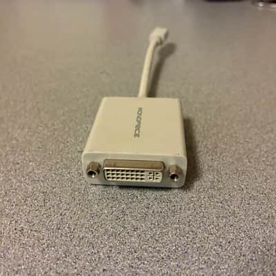 Monoprice Mini DisplayPort/Thunderbolt 1/2 to DVI Adapter image 2
