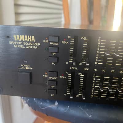 Yamaha Q2031A Dual-Channel Graphic Equalizer with rack mount bolts/washers. Looks near new. Ex-Church image 2