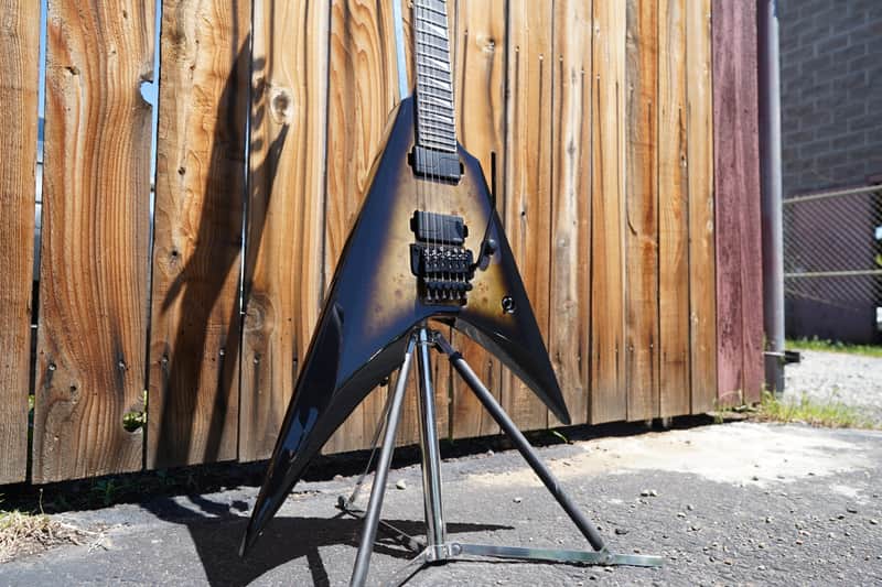 ESP E-II Arrow | Reverb